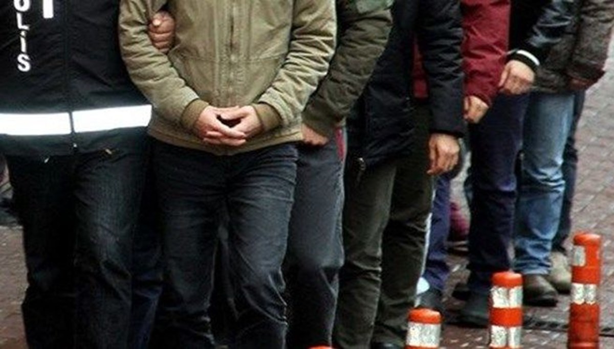 Ankara merkezli 40 ilde FETÖ operasyonu: 99 'mahrem imam' hakkında gözaltı kararı