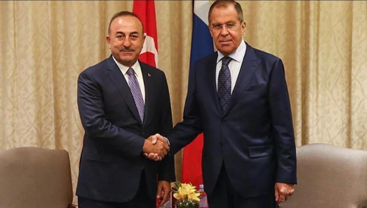 SON DAKİKA: Dışişleri Bakanı Çavuşoğlu, Rus mevkidaşı Lavrov ile görüştü