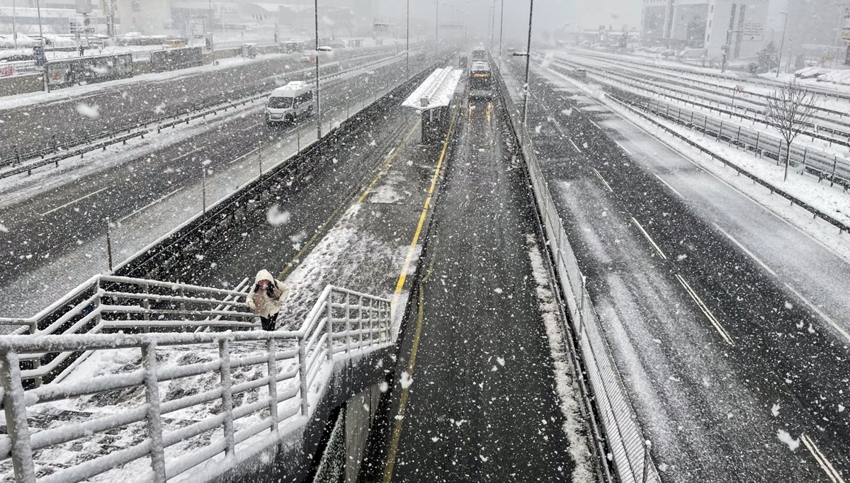 İstanbul kar altında: İstanbul Valisi’nden yeni uyarı